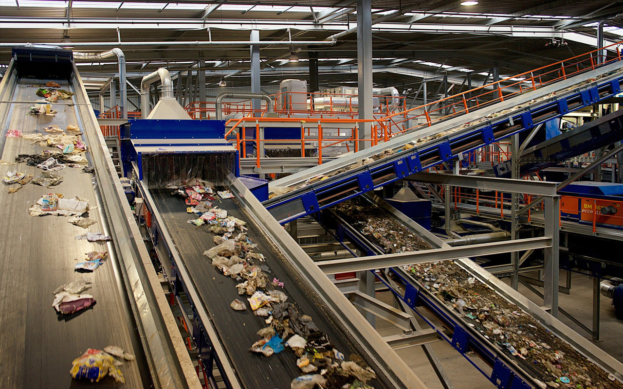 industrie circulair recycling lopende band in bedrijf